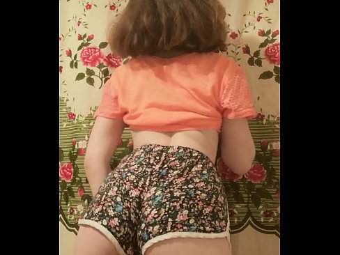 ❤️ Seksi mlada beba skida šorc pred kamerom ❌ Jebeni video kod nas ️❤