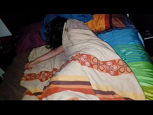 ❤️ Posinak grdi svoju mladu maćehu dok ona spava. ❌ Jebeni video kod nas ️❤